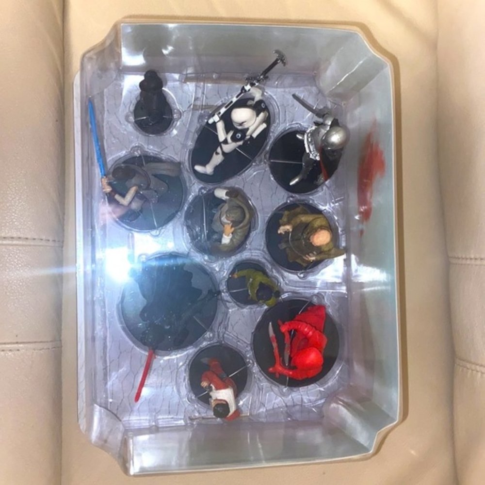 New in box Star Wars figurines
